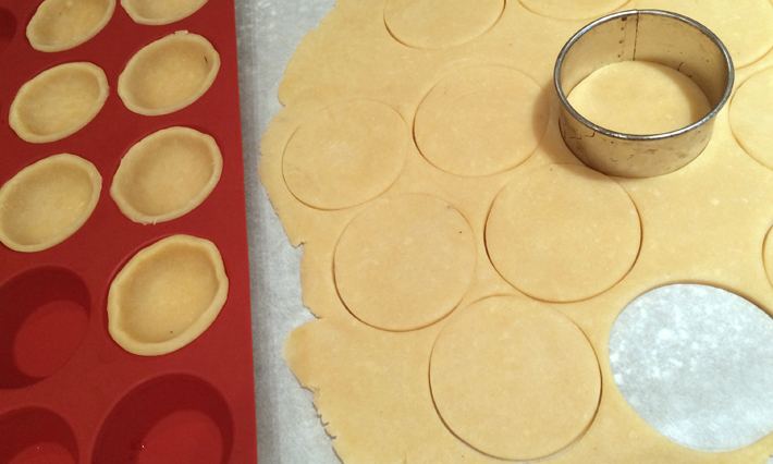 CORTE TARTALETAS CON CORTAPASTA